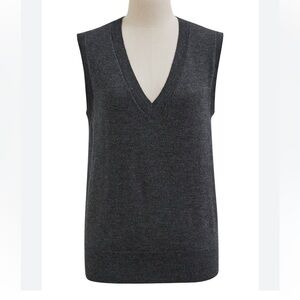 Diane Firsten V Neck Cashmere Sleeveless Sweater Made in Italy Size 40